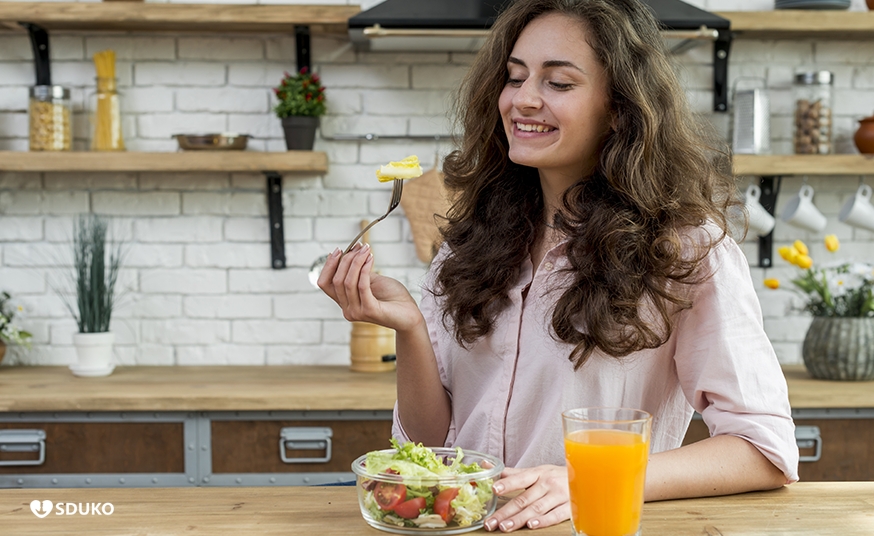 10 Superfoods for Super Girls