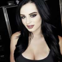 Chat with Saraya on Meet in Chat
