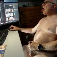Chat with frenchbull on Meet in Chat