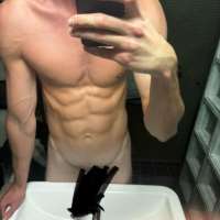 मिलना Hugethick on meetinchat.com वयस्क चैट के साथ Hugethick on meetinchat.com