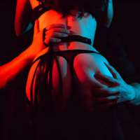 LonelyPeach on Meet in Chat