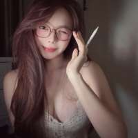 会う Anna on Meet in Chat