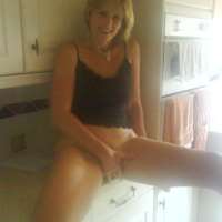 Chat sexuel avec Wifeladyb on meetinchat.com